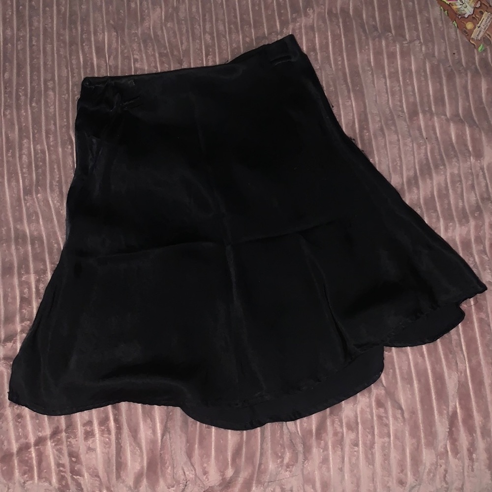 h & m silky skirt